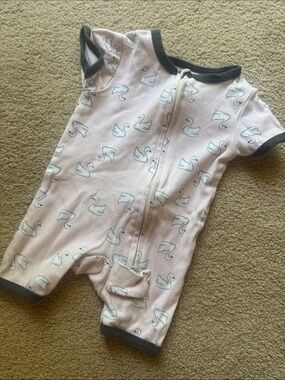 Silkberry Baby 0-3M Organic Cotton Swan Zip Romper Pink Short Sleeve